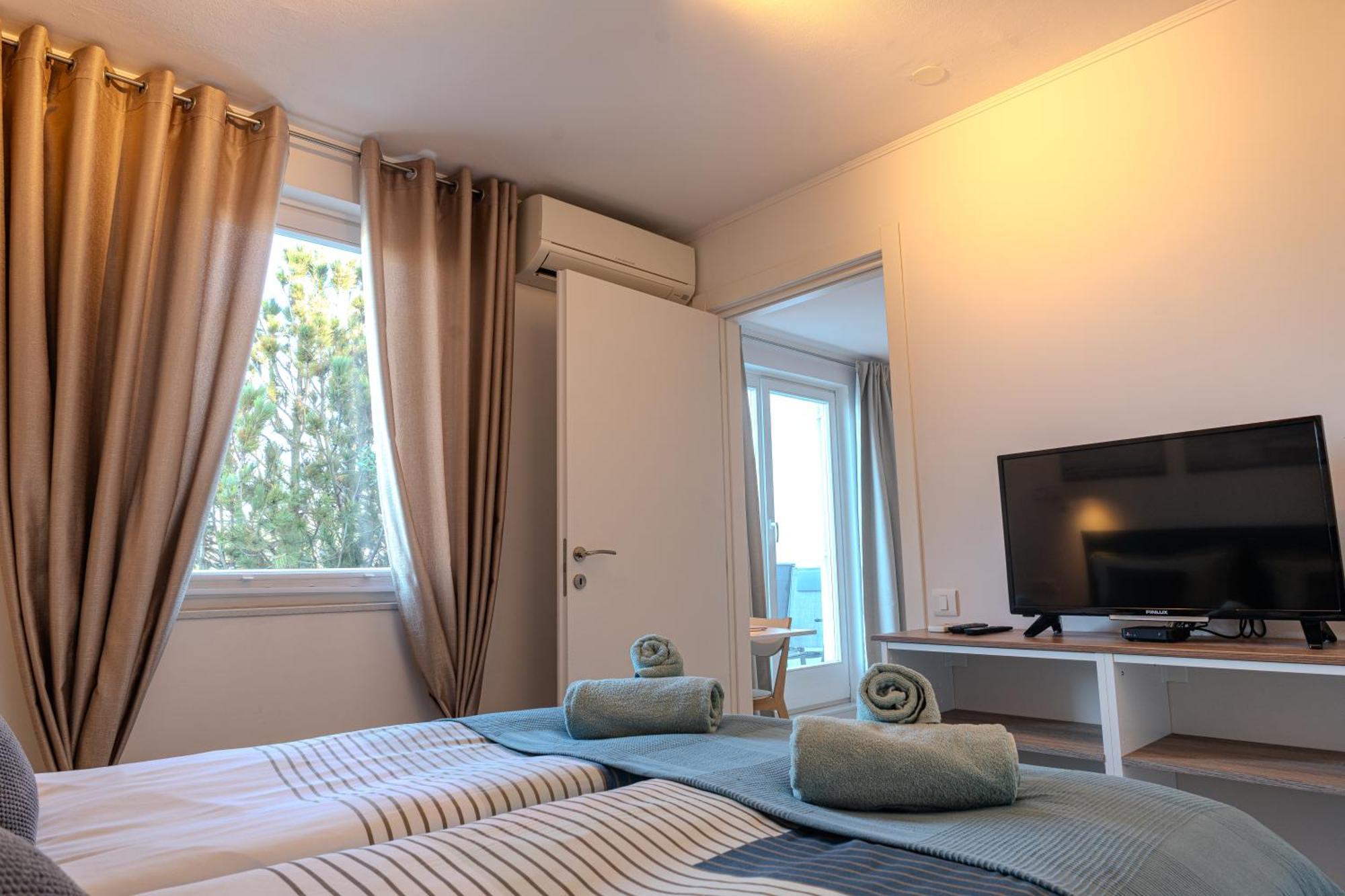Villa Yadranka With Sea View Струнян Екстер'єр фото